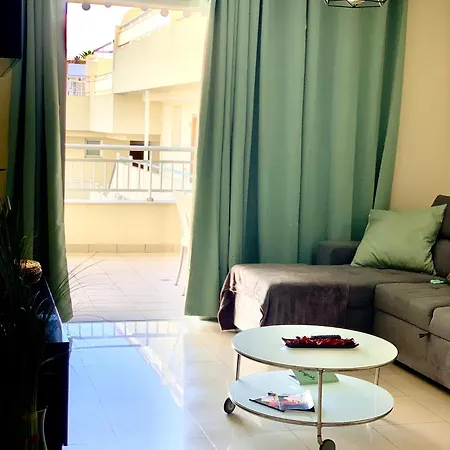 Palmeritas Mar Tenerife Sur Apartment *